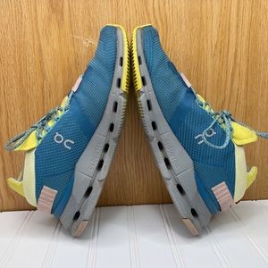 famous shoe source